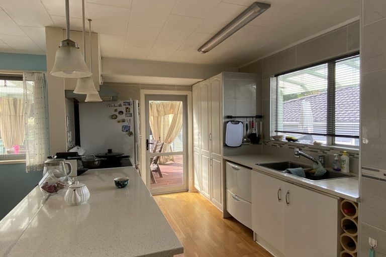 Photo of property in 3 Battenburg Place, Torbay, Auckland, 0630