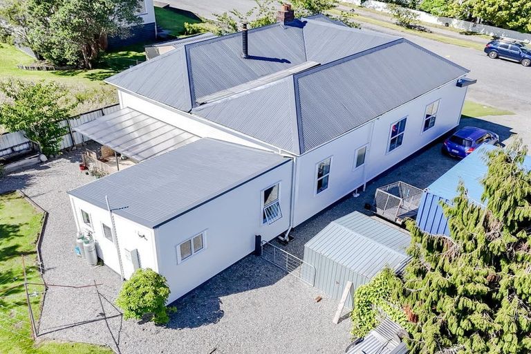 Photo of property in 19 Winnie Street, Greymouth, 7805