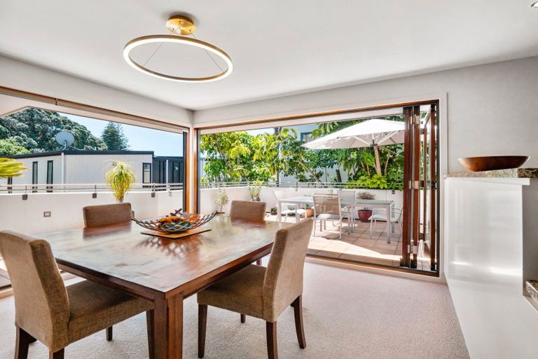 Photo of property in 4b Rita Street, Mount Maunganui, 3116