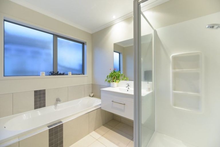 Photo of property in 6 Mortlake Heights, Pyes Pa, Tauranga, 3112