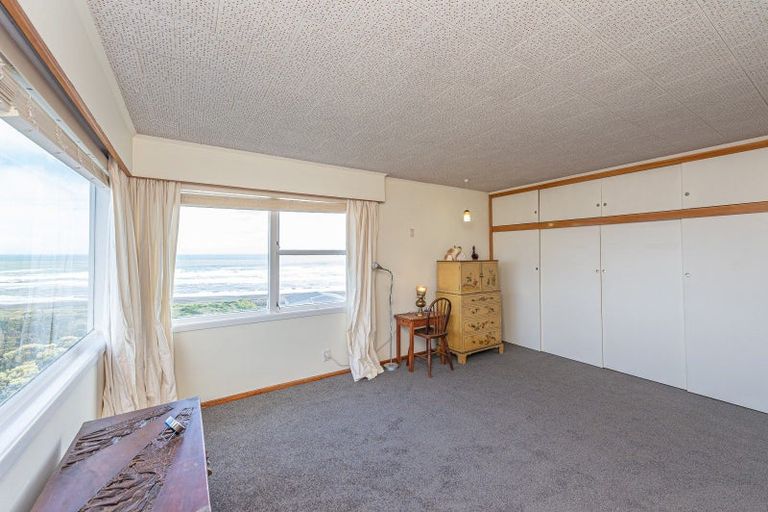 Photo of property in 8 Kapiti Terrace, Castlecliff, Whanganui, 4501