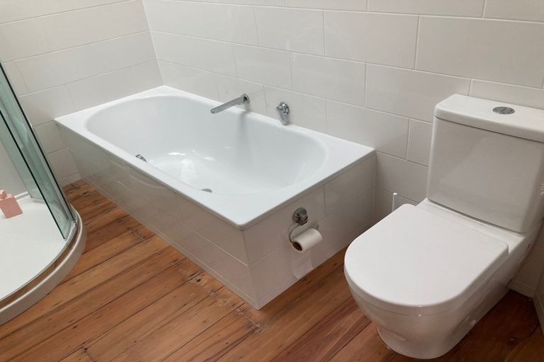 Photo of property in 53 Kenya Street, Ngaio, Wellington, 6035