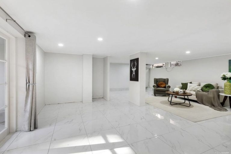 Photo of property in 1/22 Northumberland Avenue, Belmont, Auckland, 0622