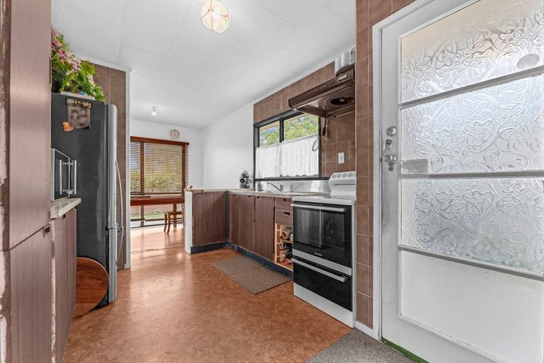 Photo of property in 53 Burundi Avenue, Clendon Park, Auckland, 2103