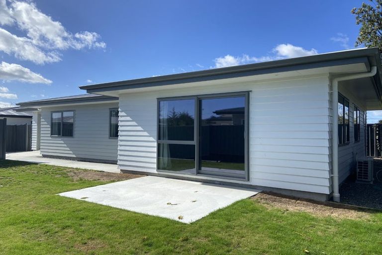 Photo of property in 18 Guy Street, Waipawa, 4210