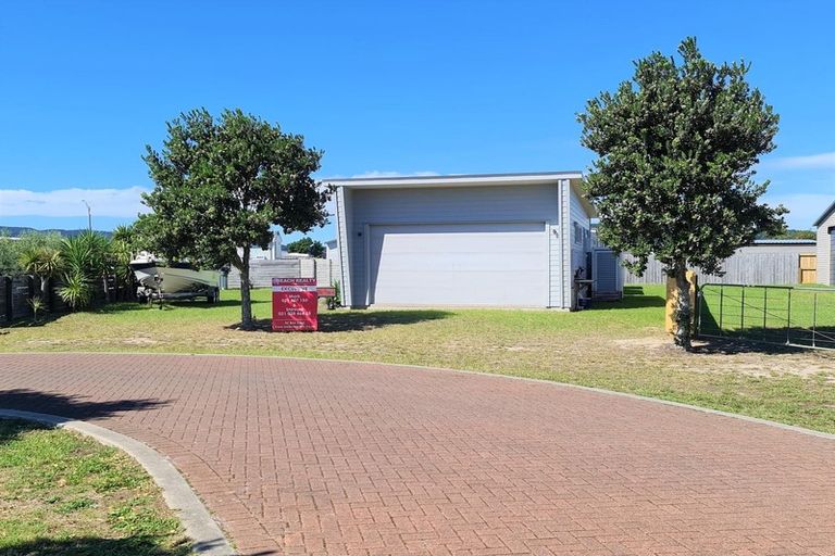 Photo of property in 108 Mahoe Place, Matarangi, Whitianga, 3592