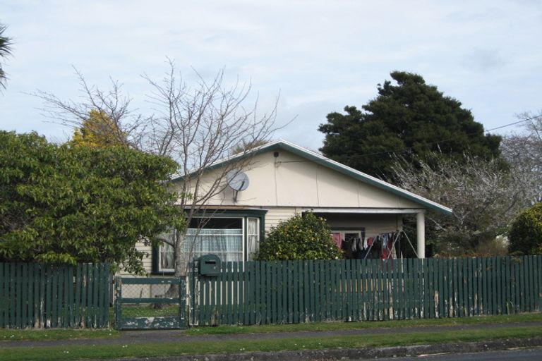 Photo of property in 13 Page Street, Stratford, 4332