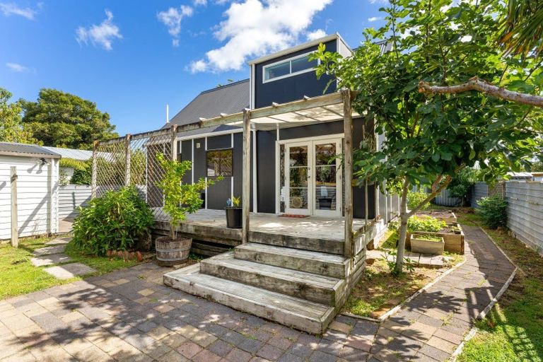 Photo of property in 4 Cedar Drive, Aramoho, Whanganui, 4500