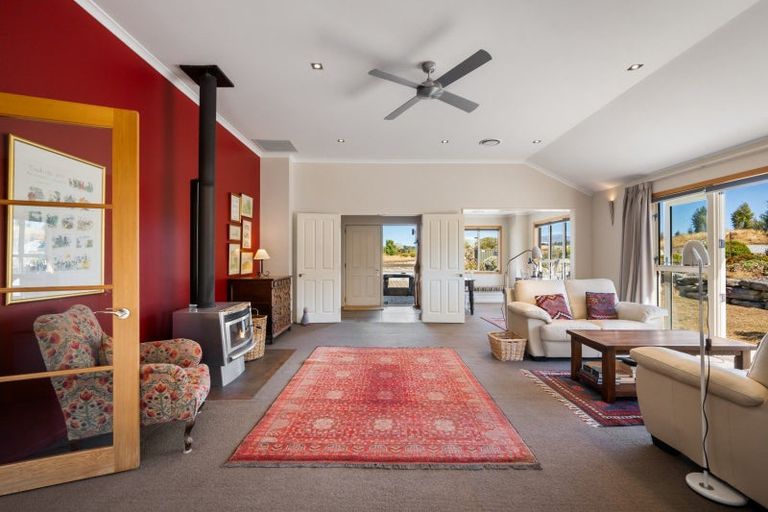 Photo of property in 136 Te Awa Road, Albert Town, Wanaka, 9382