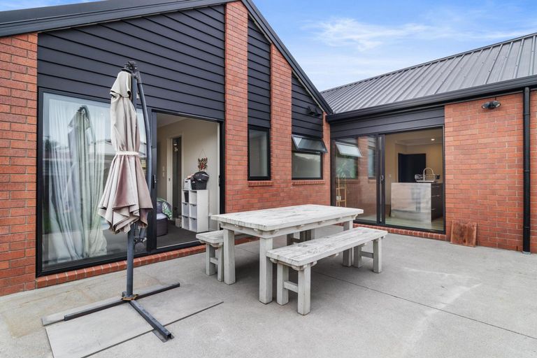 Photo of property in 53b Byron Street, Leamington, Cambridge, 3432