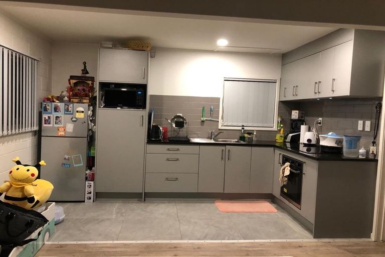 Photo of property in 9 Braund Place, Glenfield, Auckland, 0629