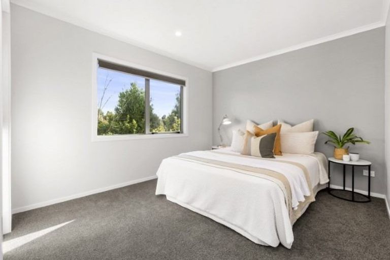 Photo of property in 2/10 Gazeley Avenue, Silverdale, Hamilton, 3216