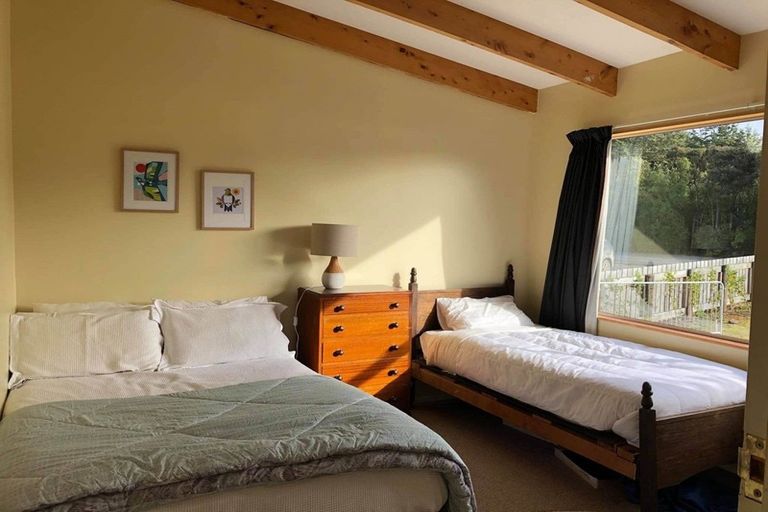 Photo of property in 19 Waiau Street, Manapouri, 9679