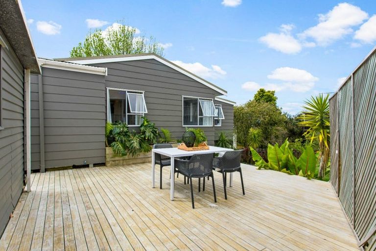 Photo of property in 175c Hibiscus Coast Highway, Red Beach, 0932