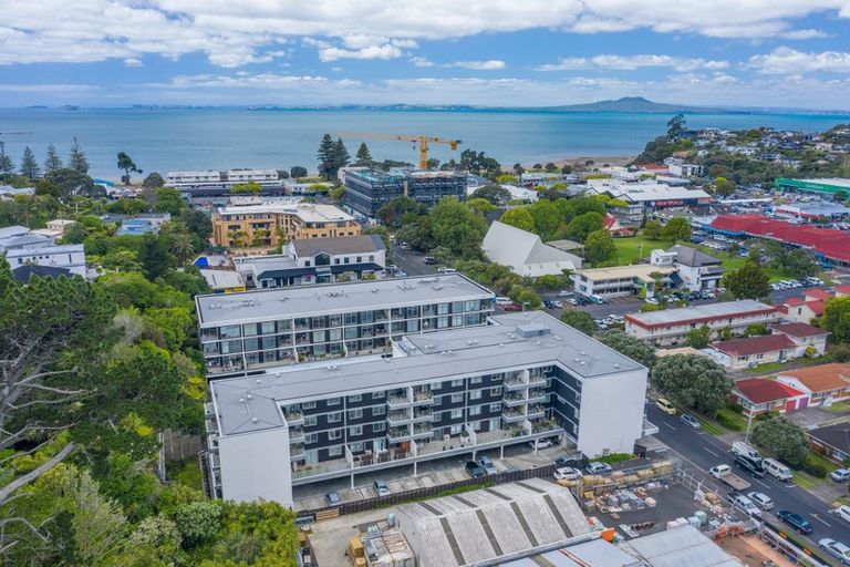 Photo of property in 205/25 Bute Road, Browns Bay, Auckland, 0630