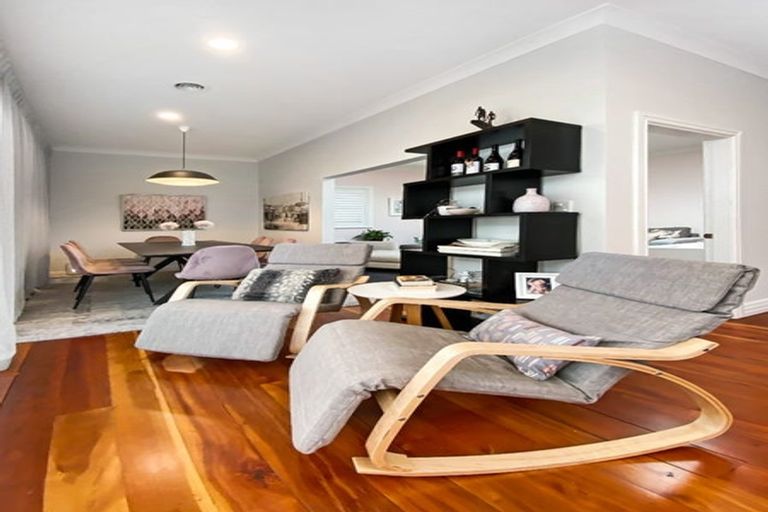 Photo of property in 55 Mckinley Crescent, Brooklyn, Wellington, 6021