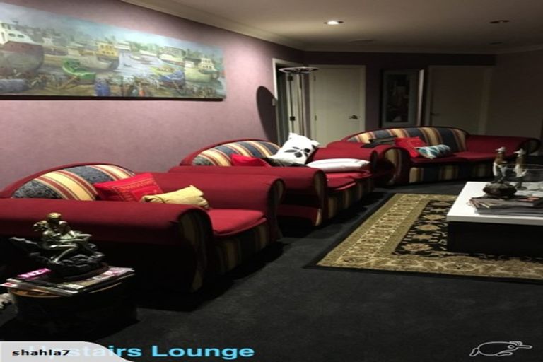 Photo of property in 133 Ruapehu Drive, Fitzherbert, Palmerston North, 4410