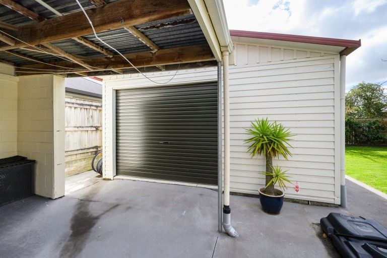 Photo of property in 3 Massey Street, Palmerston North, 4414
