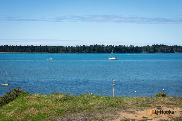 Photo of property in 30a Harbour View Road, Tahawai, Katikati, 3170
