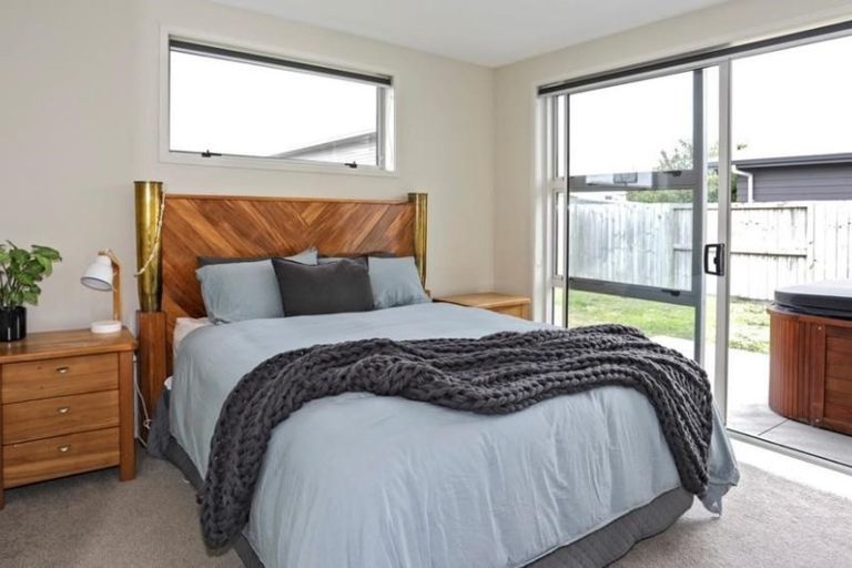 Photo of property in 5 Butterworth Crescent, Papamoa Beach, Papamoa, 3118