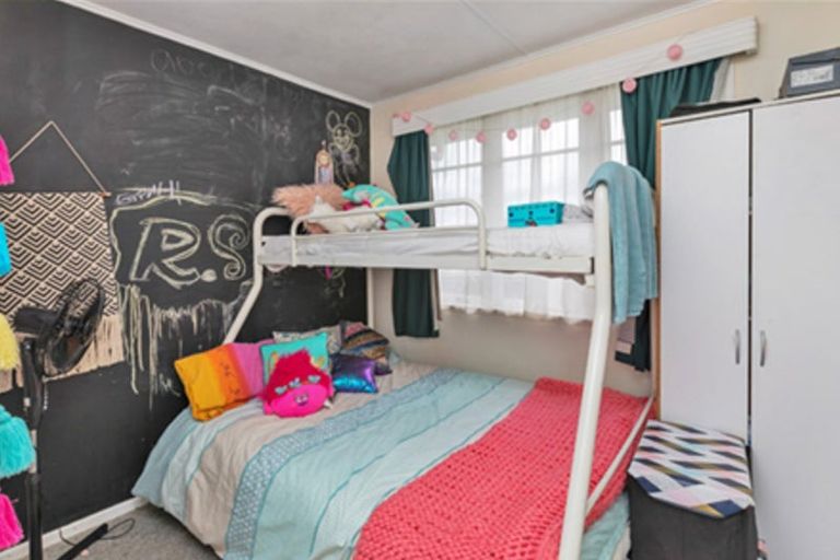 Photo of property in 19 Wilson Avenue, Avenues, Whangarei, 0110