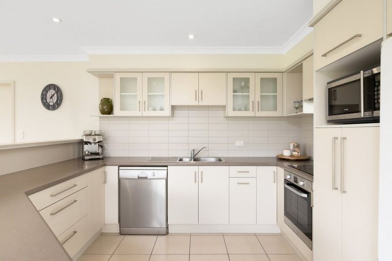 Photo of property in 137 Castlewold Drive, Bethlehem, Tauranga, 3110