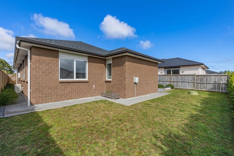Photo of property in 69 Nobilo Road, Kumeu, 0810
