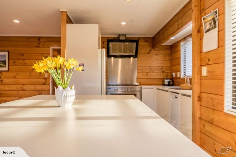 Photo of property in 178 Valley Road, Waimauku, 0881