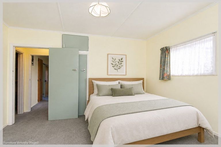 Photo of property in 23 Cook Street, Foxton, 4814