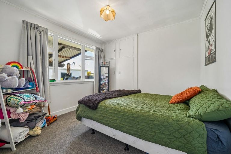 Photo of property in 55 Tyrone Street, Belfast, Christchurch, 8051