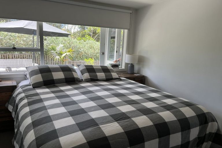 Photo of property in 13 Rata Road, Stanmore Bay, Whangaparaoa, 0932