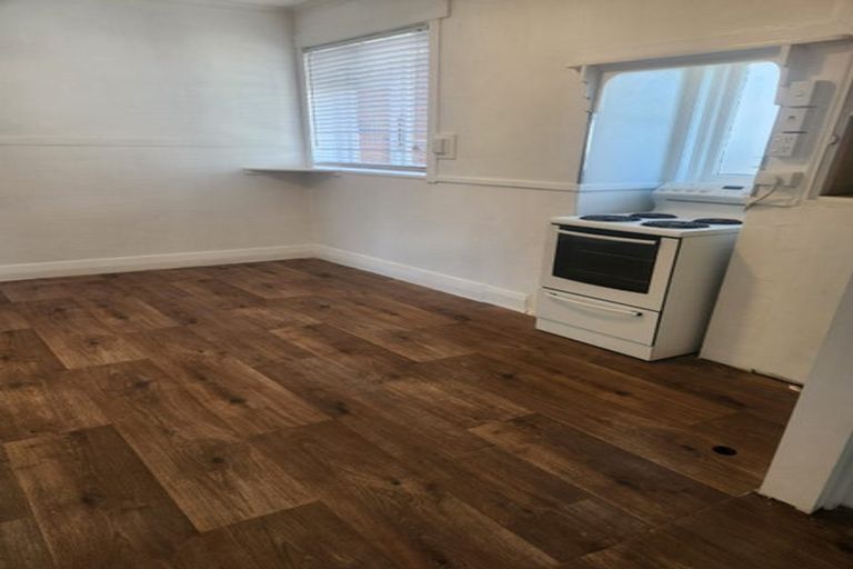 Photo of property in 31 Mataora Road, Kenmure, Dunedin, 9011