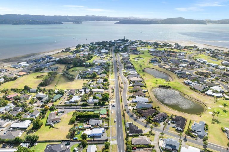 Photo of property in 336 One Tree Point Road, One Tree Point, 0118