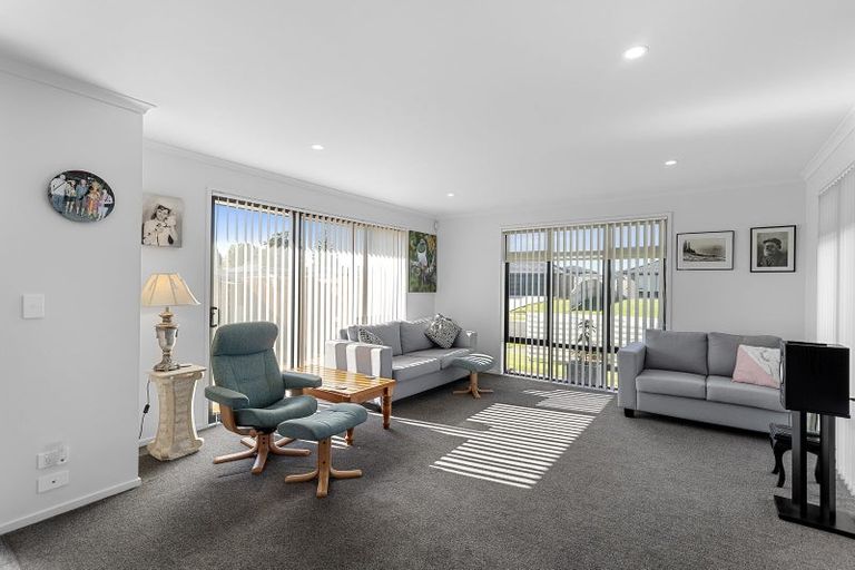 Photo of property in 13 Fernbird Avenue, Te Kauwhata, 3710