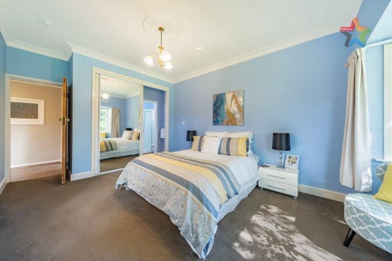 Photo of property in 51 Pohutukawa Street, Woburn, Lower Hutt, 5010