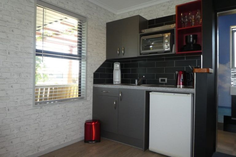 Photo of property in 12 Cunaris Way, Te Anau, 9600