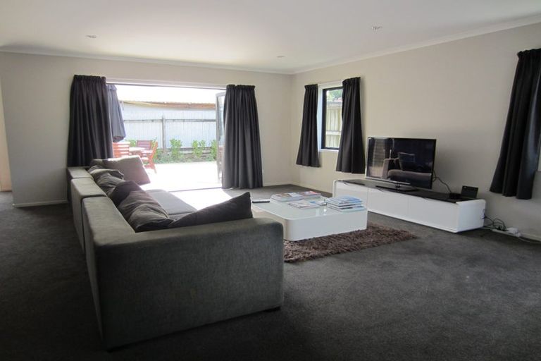 Photo of property in 18a Valley Road, Pukekohe, 2120