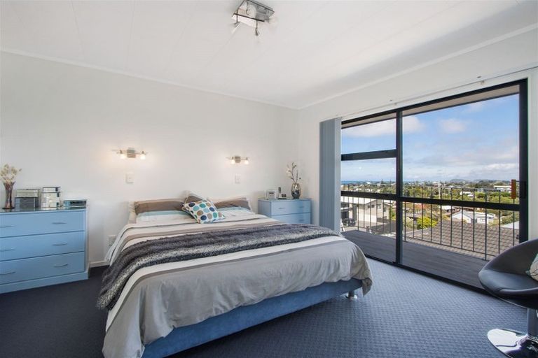 Photo of property in 11 Mayor View Terrace, Waihi Beach, 3611