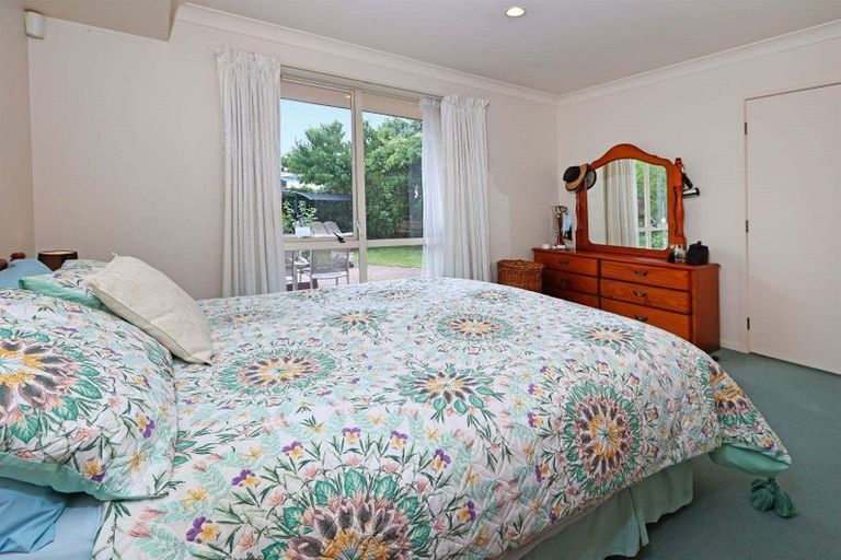 Photo of property in 11a Te Kanawa Crescent, Henderson, Auckland, 0610