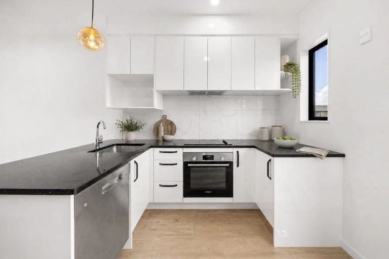 Photo of property in 17/36 Westgate Drive, Westgate, Auckland, 0614