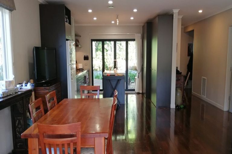 Photo of property in 39 Windmill Road, Mount Eden, Auckland, 1024