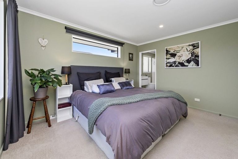 Photo of property in 1 Caracara Place, Rolleston, 7615