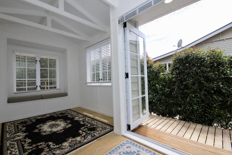 Photo of property in 25a Grand View Road, Remuera, Auckland, 1050