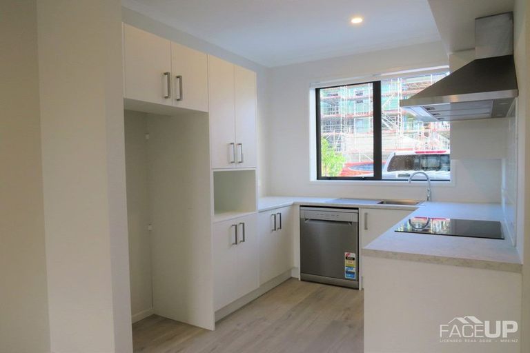 Photo of property in 56 Walter Merton Road, Hobsonville, Auckland, 0616