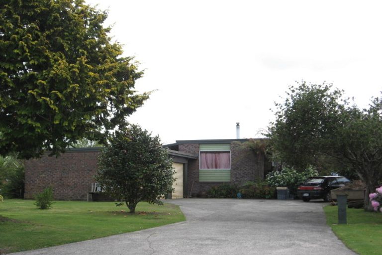 Photo of property in 77 Grand Vue Road, Kawaha Point, Rotorua, 3010