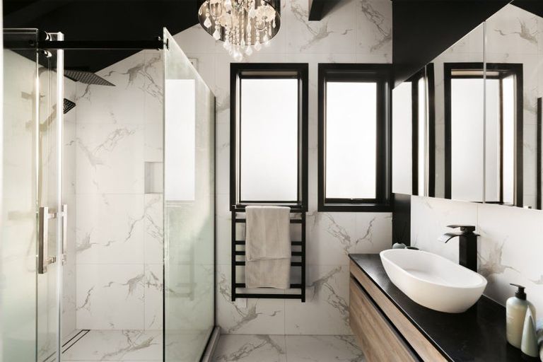 Photo of property in 2 Keam Way, Welcome Bay, Tauranga, 3112