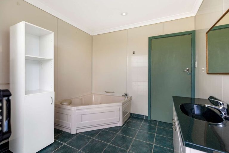 Photo of property in 38 Manuka Street, Castlecliff, Whanganui, 4501