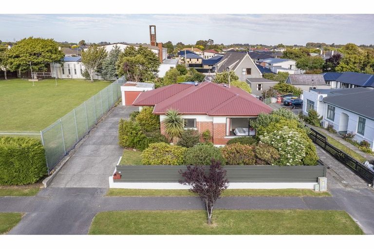 Photo of property in 35 Leith Street, Windsor, Invercargill, 9810