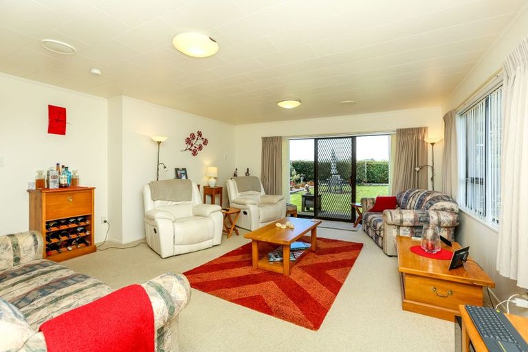 Photo of property in 7 Alpine Grove, Upper Vogeltown, New Plymouth, 4310