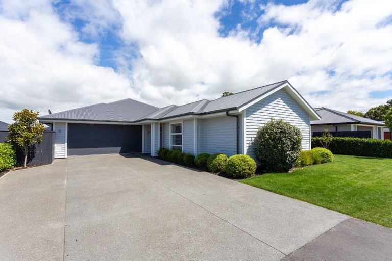 Photo of property in 110 Petries Road, Woodend, 7610